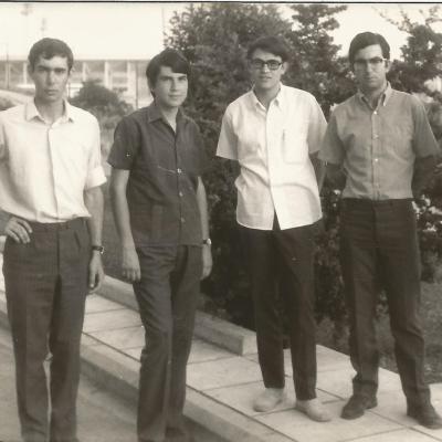 Με τους φίλους του στη Θεσσαλονίκη, περίοδος 1969-1973